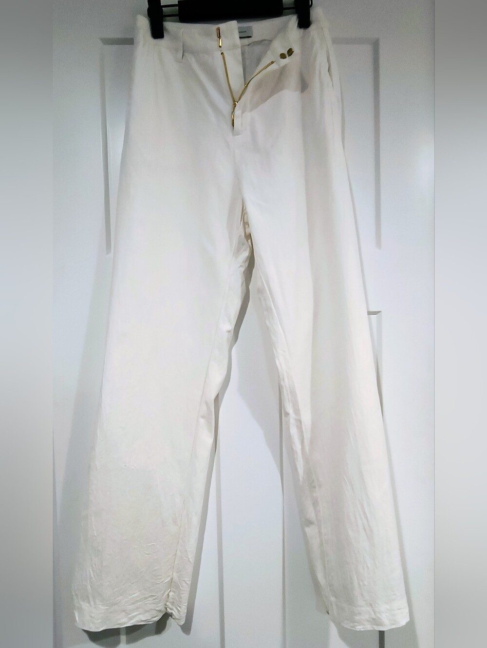 All Things Golden Women's Straight-Leg White 30%Linen Pants with Gold Zip Detail - Picture 3 of 6